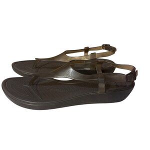 Crocs Womens Really Sexy T-Strap Thong Sandal Size 7 Smoke Brown Slingback